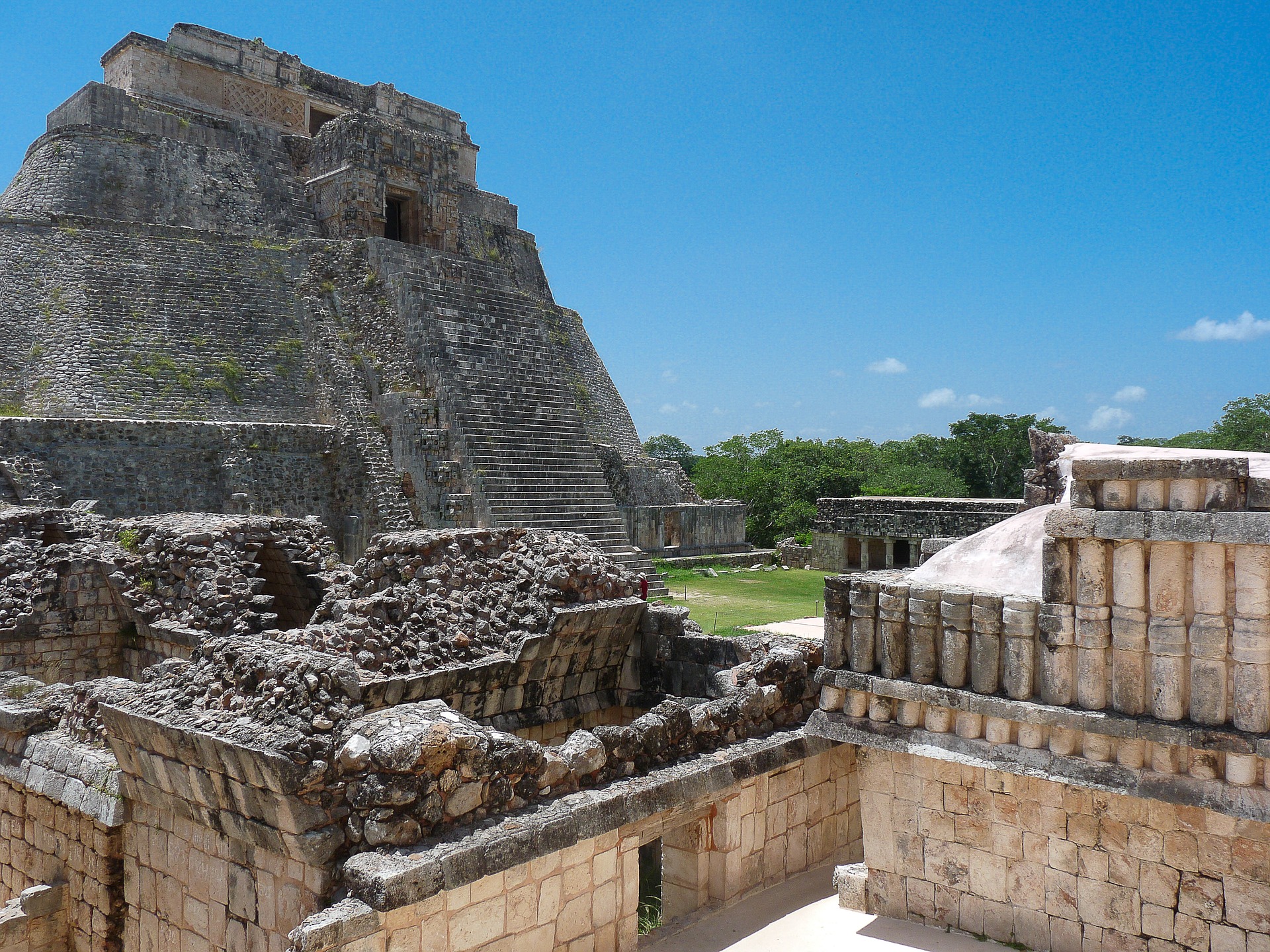 Maya pyramidene